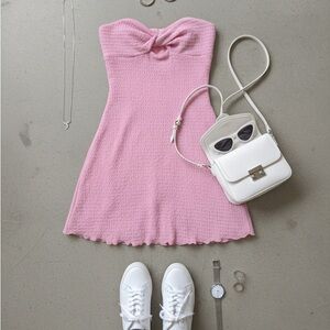 💖 SHEIN Pink Textured Knit Scallop Hem Strapless Mini Dress - Size M 💖